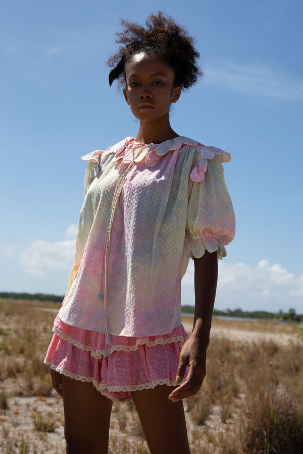 NICO SCALLOP LEMON CANDY TIE DYE TOP